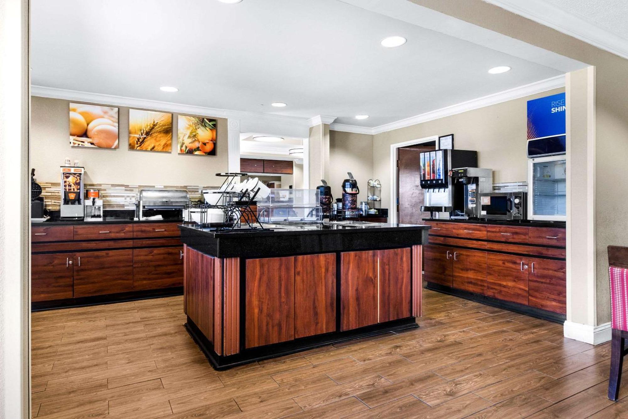 Comfort Inn Evansville East מראה חיצוני תמונה