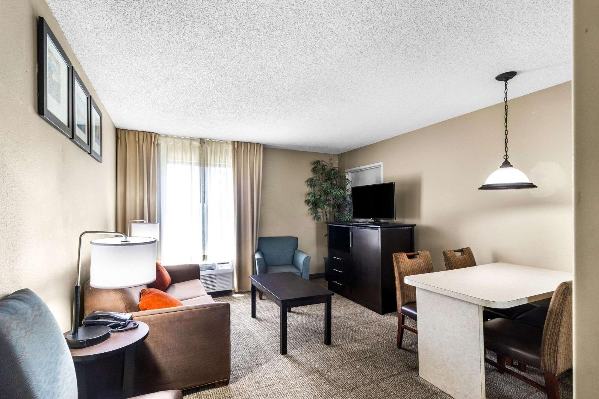 Comfort Inn Evansville East מראה חיצוני תמונה