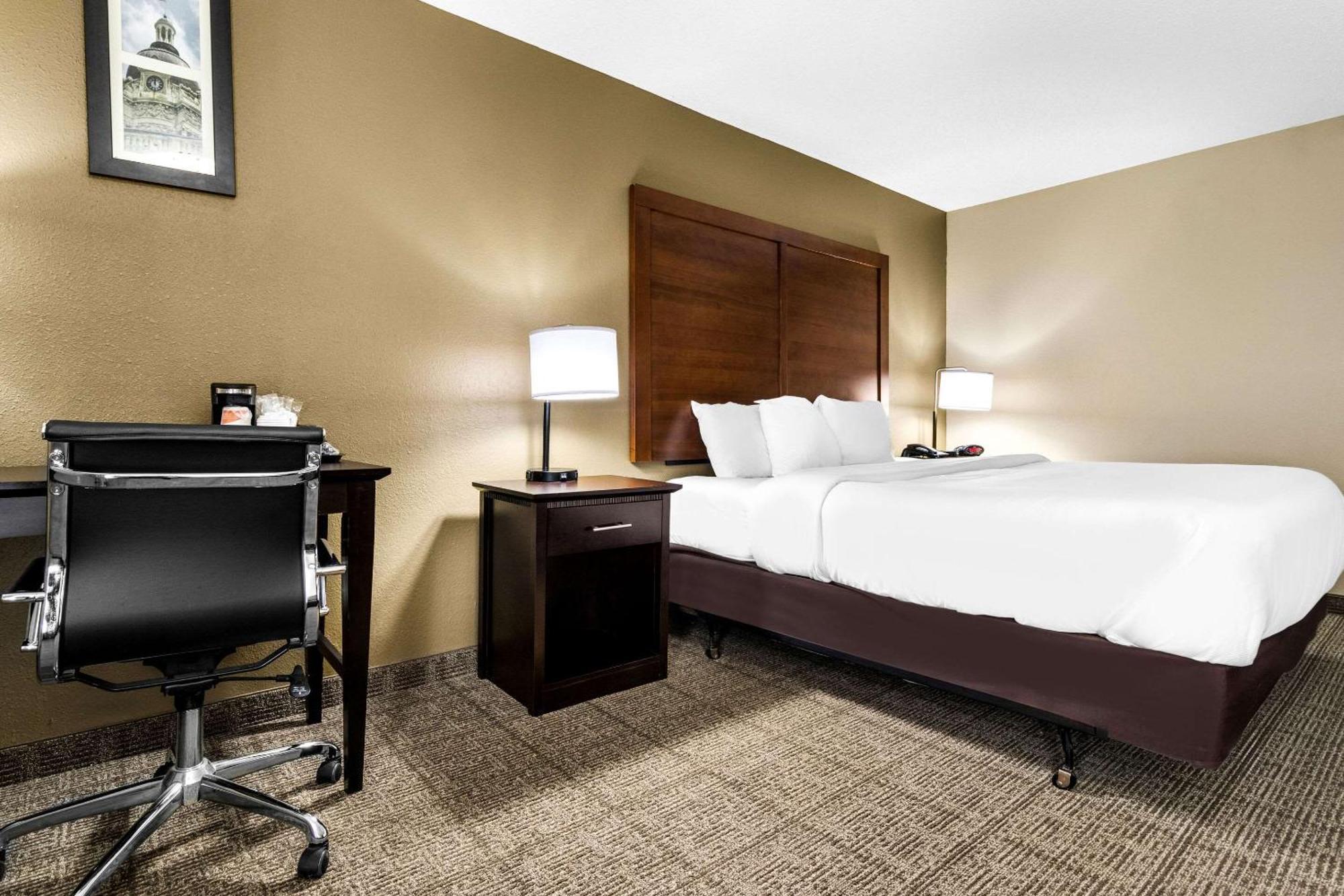 Comfort Inn Evansville East מראה חיצוני תמונה