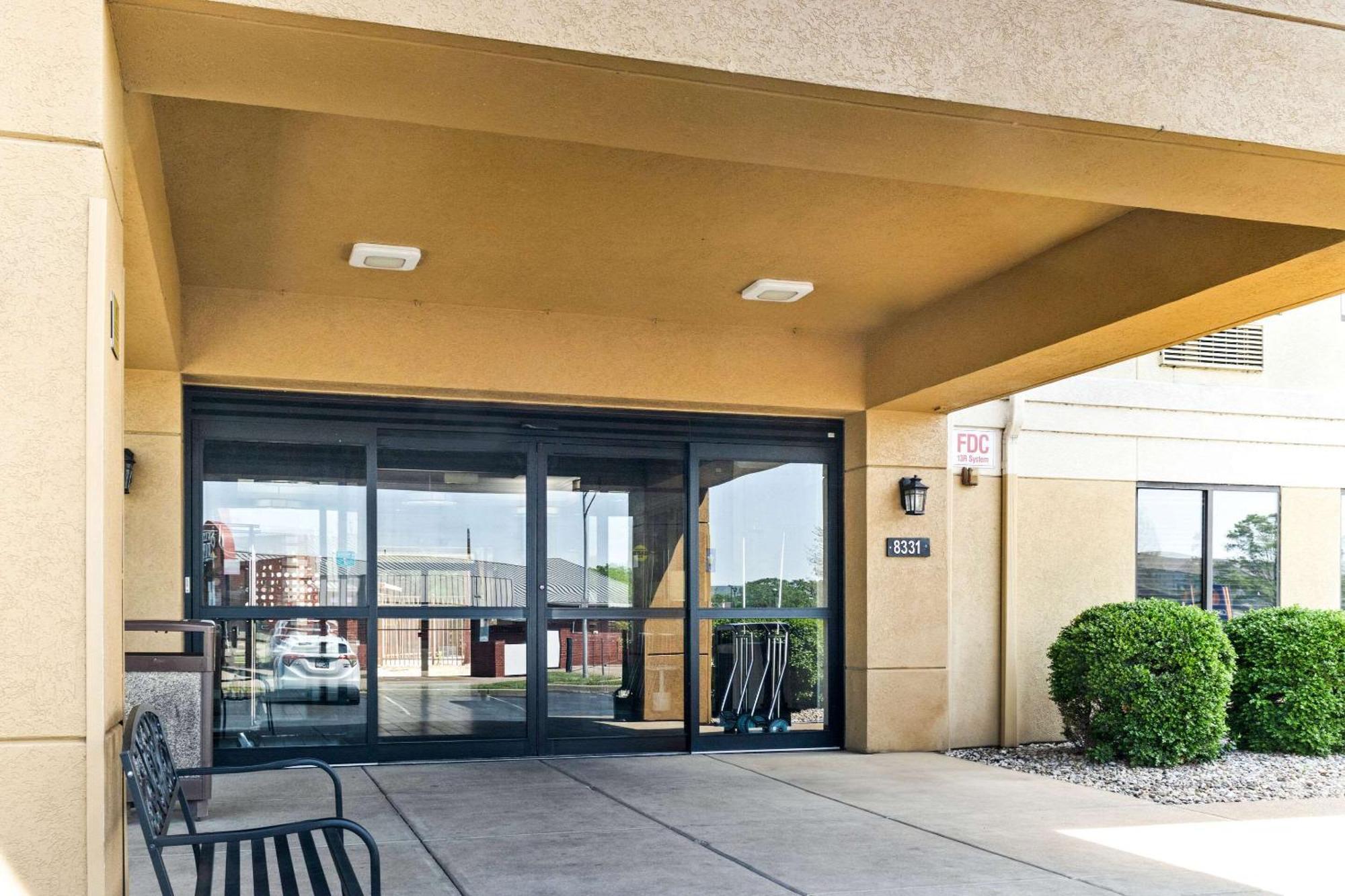 Comfort Inn Evansville East מראה חיצוני תמונה