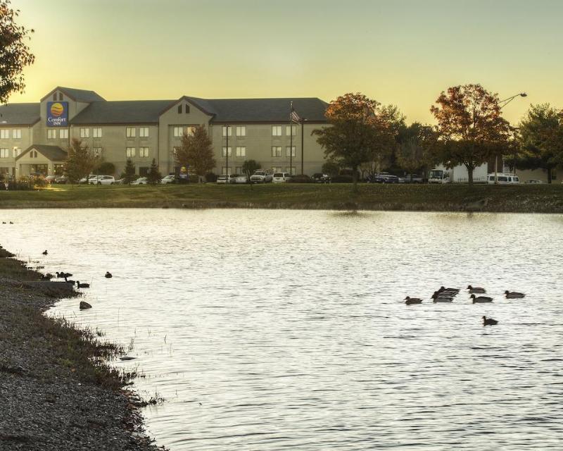 Comfort Inn Evansville East מראה חיצוני תמונה